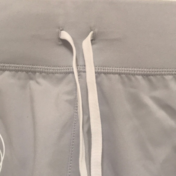 Under Armour Athletic/Athleisure Shorts, XL, NWT! - Picture 2 of 11